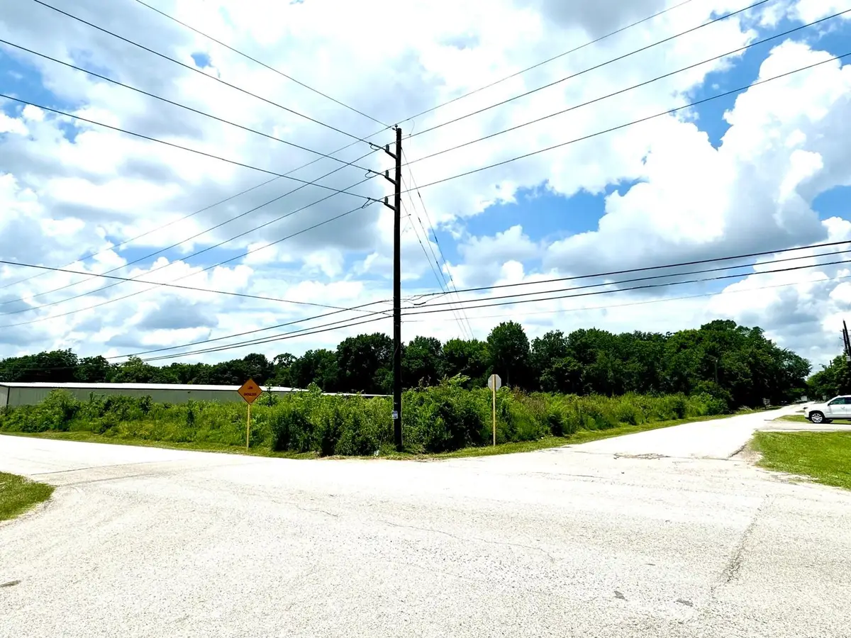 O Dover Street, Houston, TX 77031 - Image #1