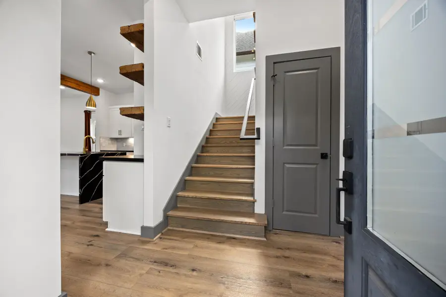 731 E 40th Street, Houston, TX 77022 - #2