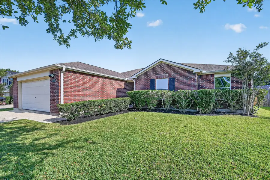 9104 Dolphin Circle, Texas City, TX 77591 - #2