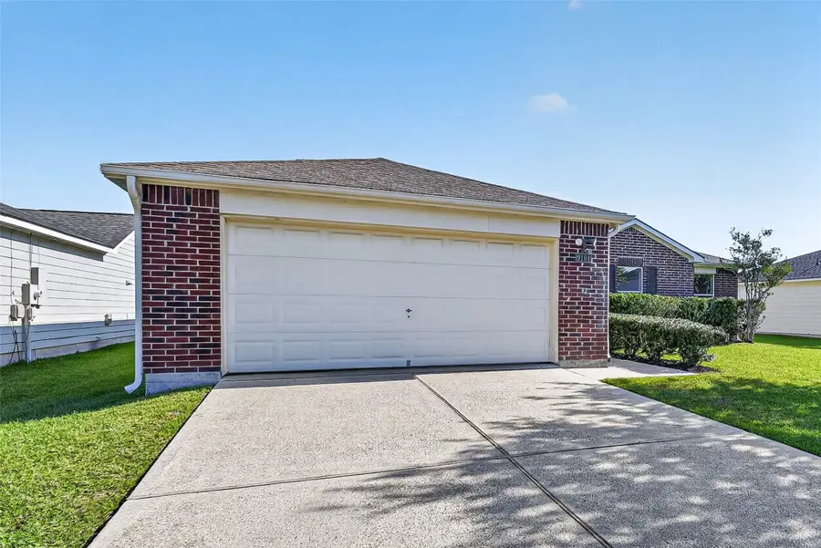 9104 Dolphin Circle, Texas City, TX 77591 - #3