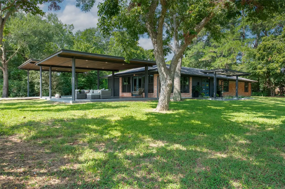 455 Post Oak Court, Caldwell, TX 77836 - Image #1