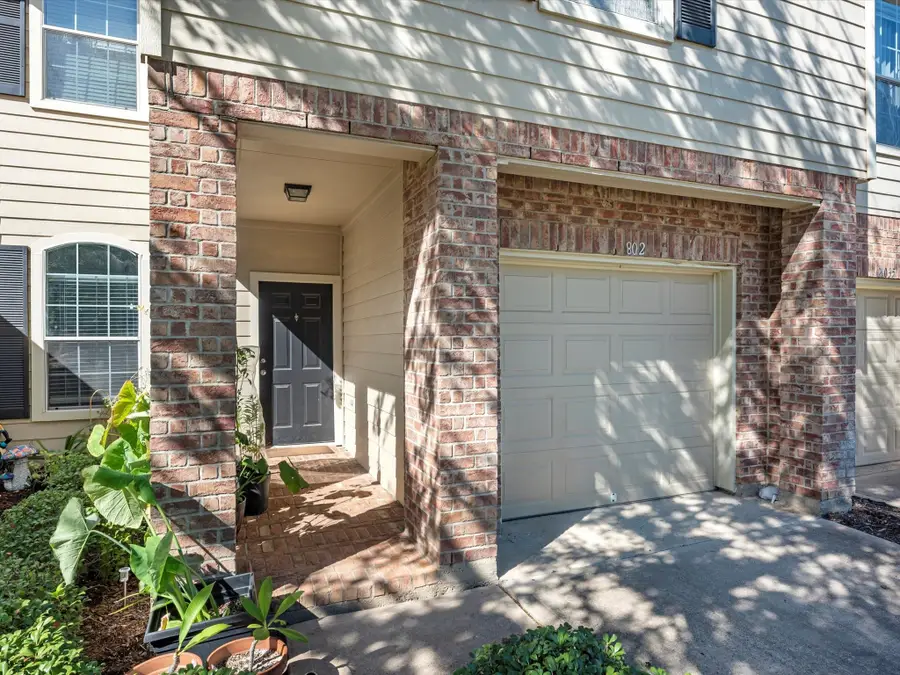 802 Sterling Creek Circle, Katy, TX 77450 - Image #2