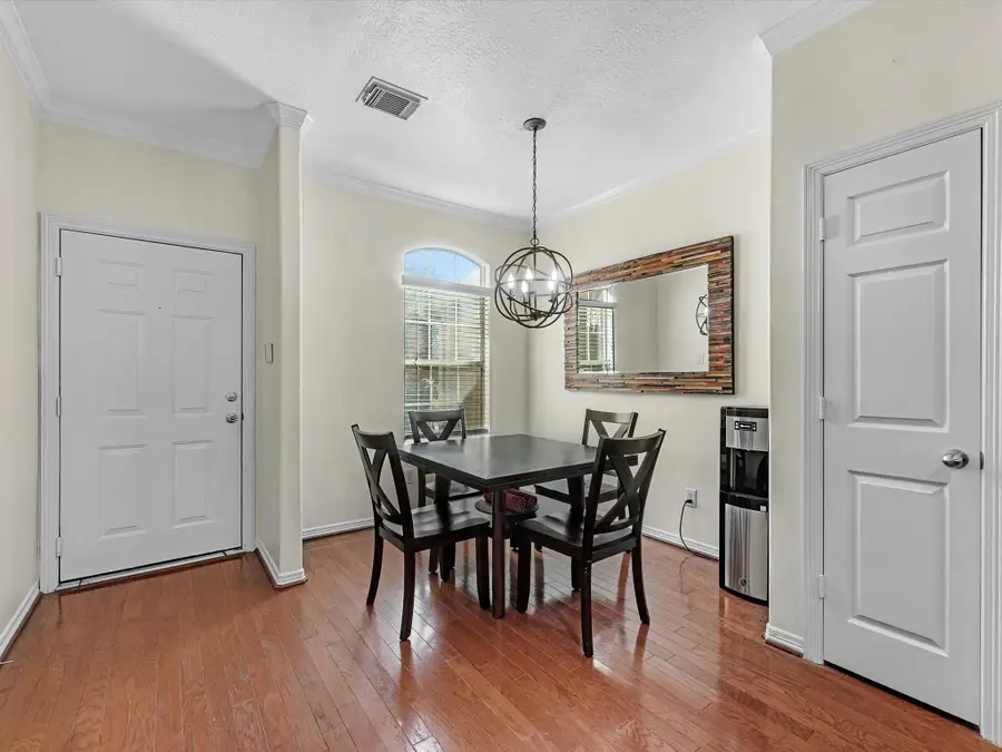 802 Sterling Creek Circle, Katy, TX 77450 - Image #3