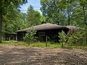 360 L R Outlaw Lane, Cleveland, TX 77328