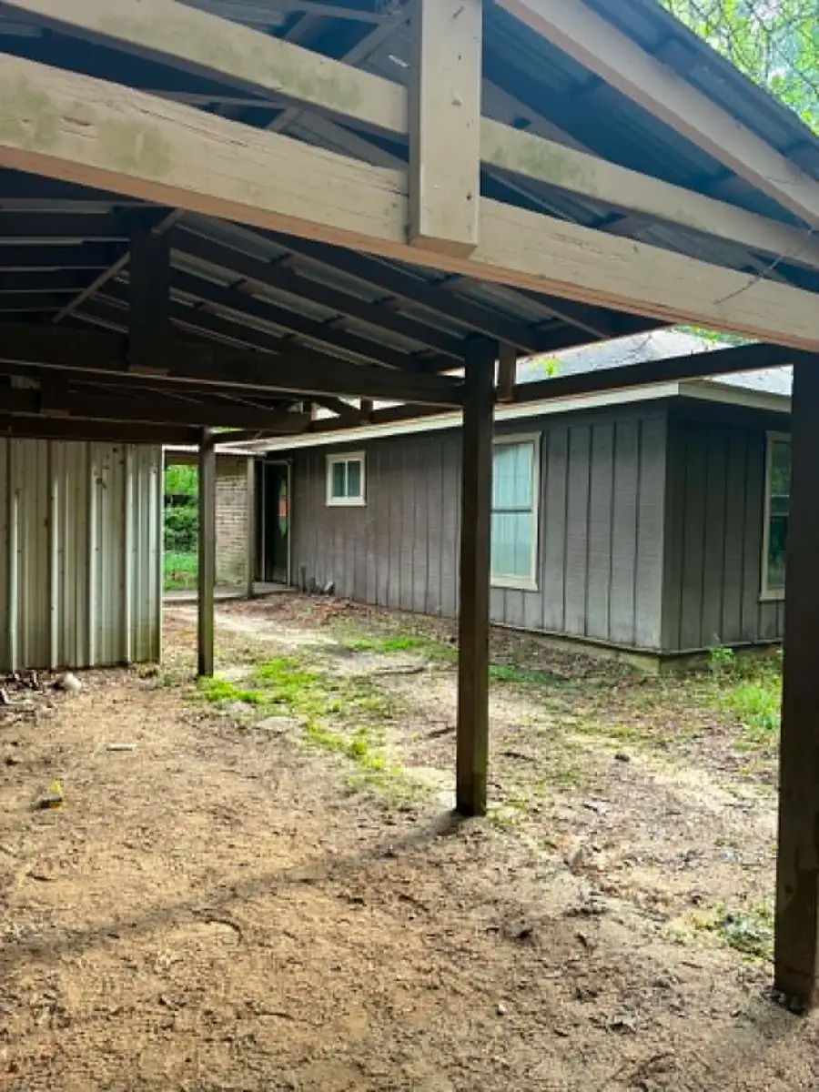 360 L R Outlaw Lane, Cleveland, TX 77328 - #2