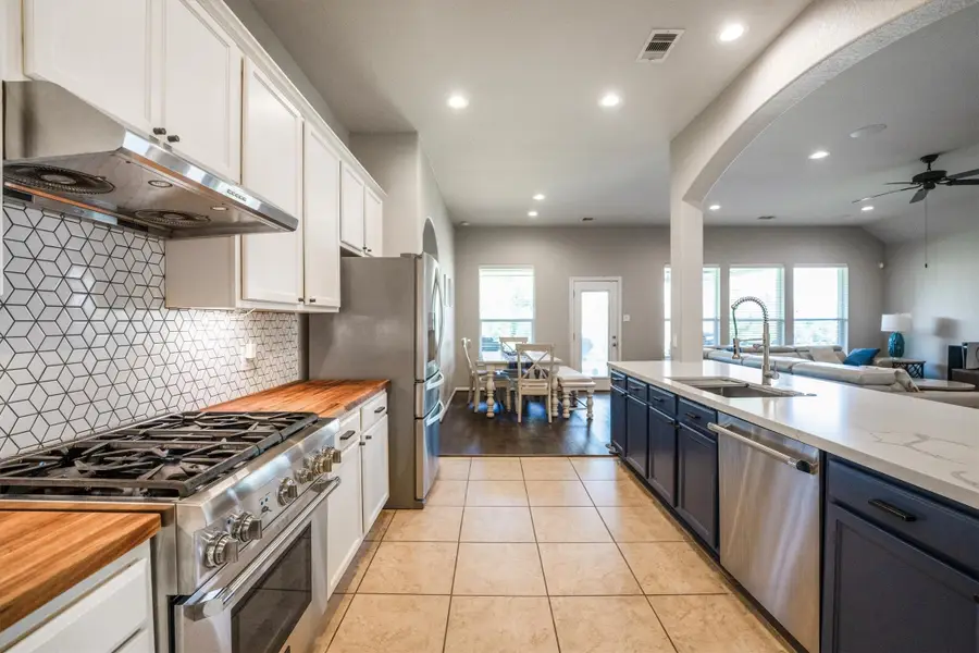 25227 Hawthorne Blossom Drive, Spring, TX 77389 - #2