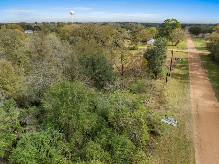 2211 8th Street, Rock Island, TX 77470 - #2