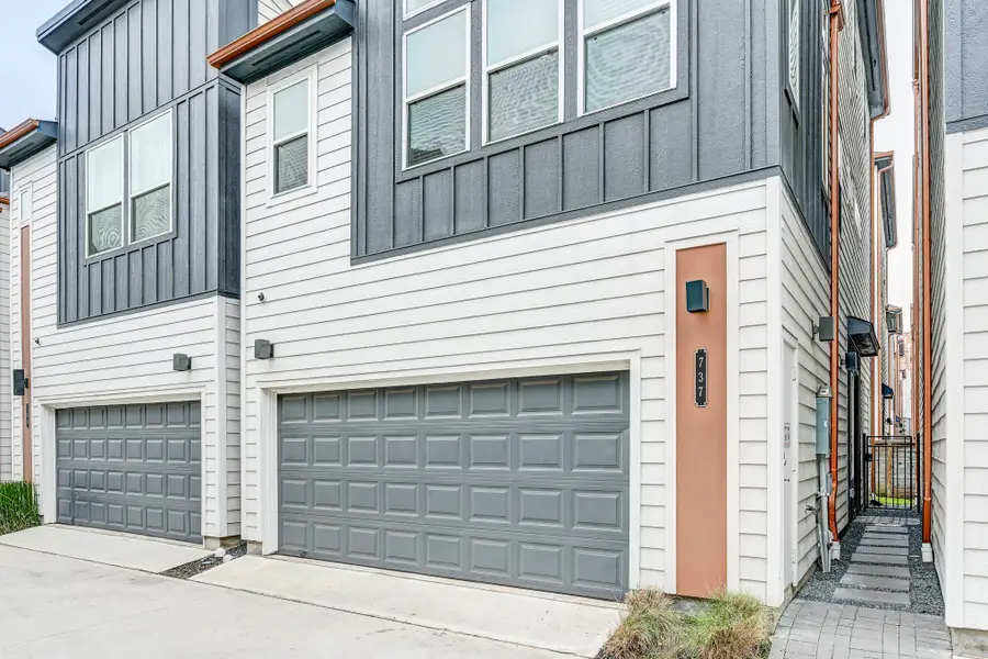 737 N Emile Street, Houston, TX 77020 - #2