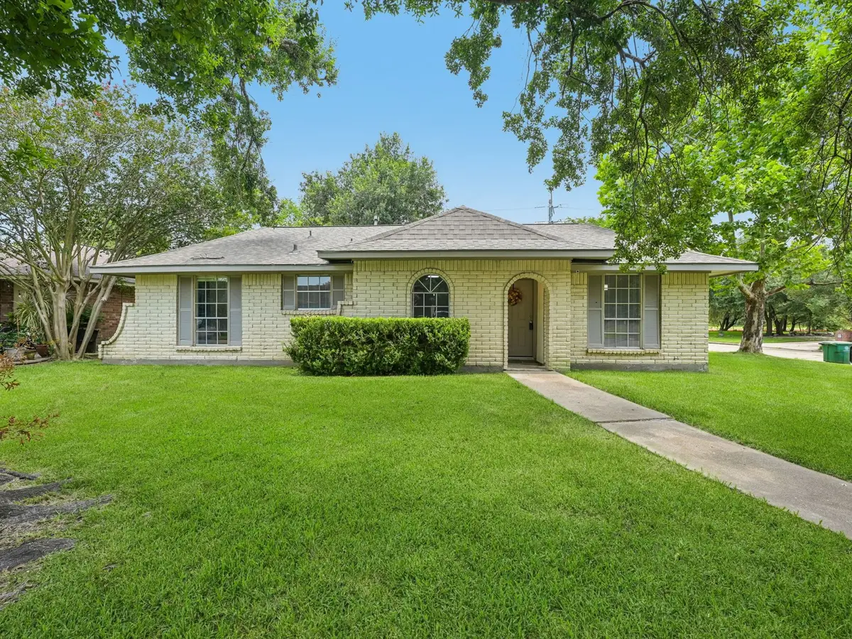 7110 Log View Drive, Houston, TX 77040 - #1
