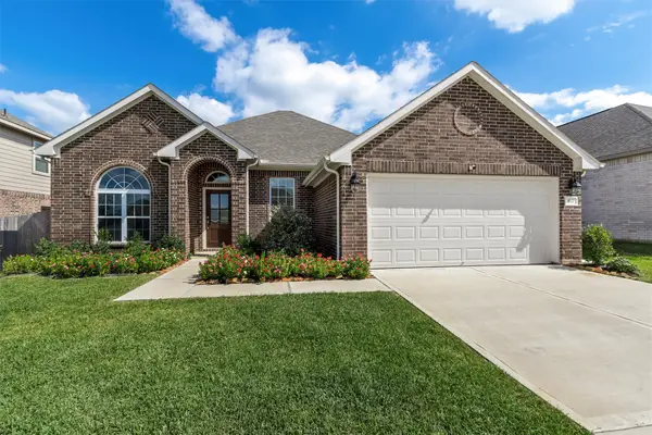 112 Dina Lane, Montgomery, TX 77356