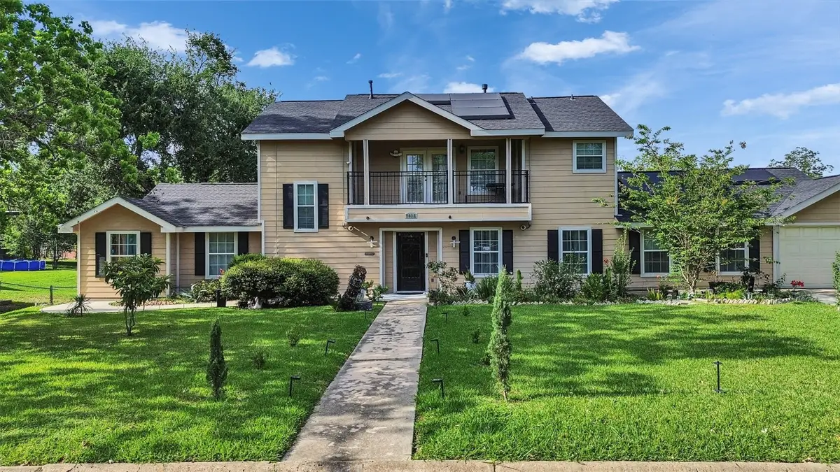 7923 Glenview Drive, Houston, TX 77061 - #1