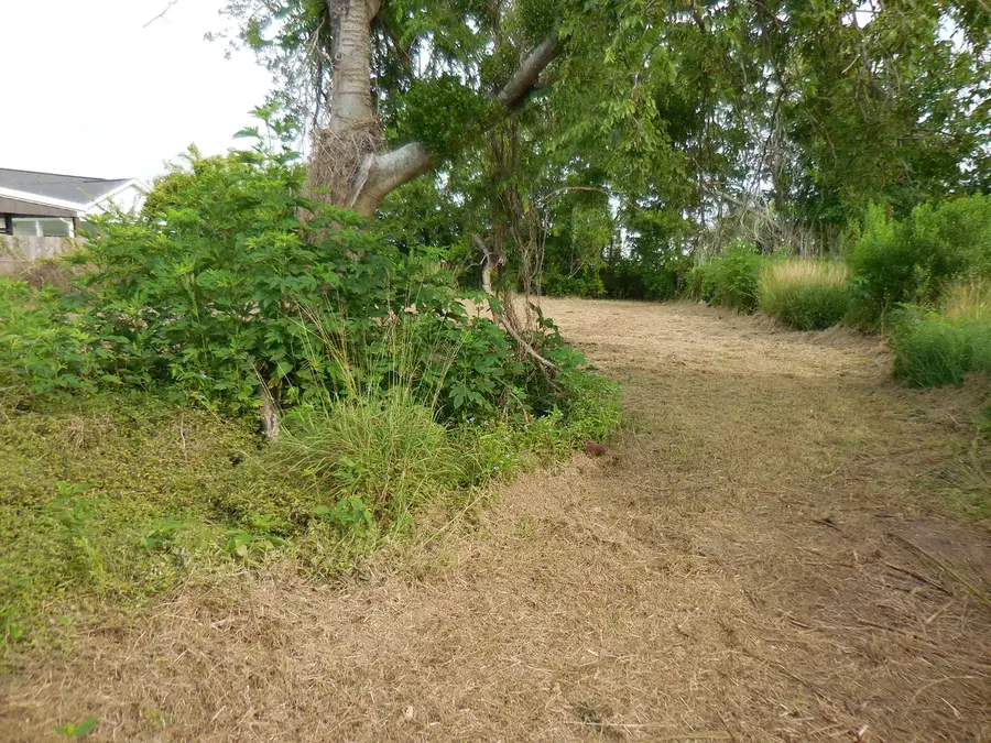 628 Austin Street W, Matagorda, TX 77457 - Image #2