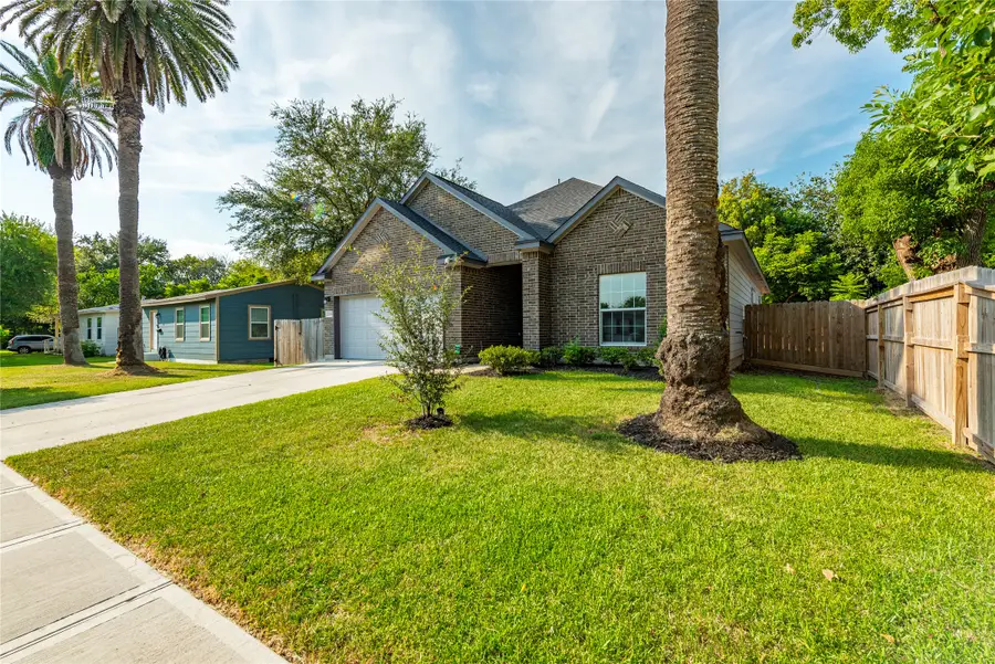 1008 8th Avenue N, Texas City, TX 77590 - Image #3