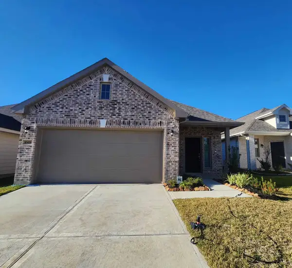 10426 Rochester Hills Lane, Tomball, TX 77375