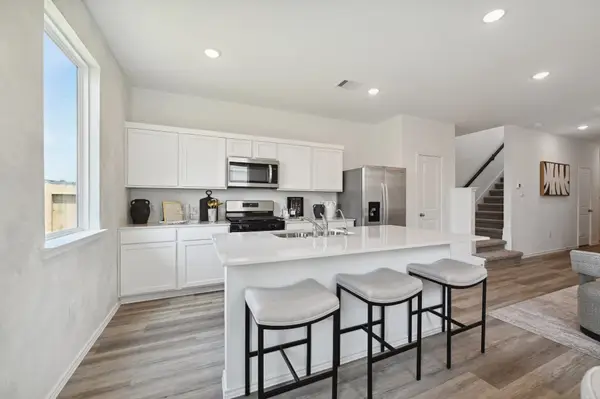 911 Sweet Jubilee Lane, Houston, TX 77090