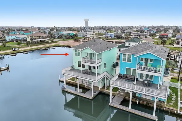 16700 Montego Way, Jamaica Beach, TX 77554