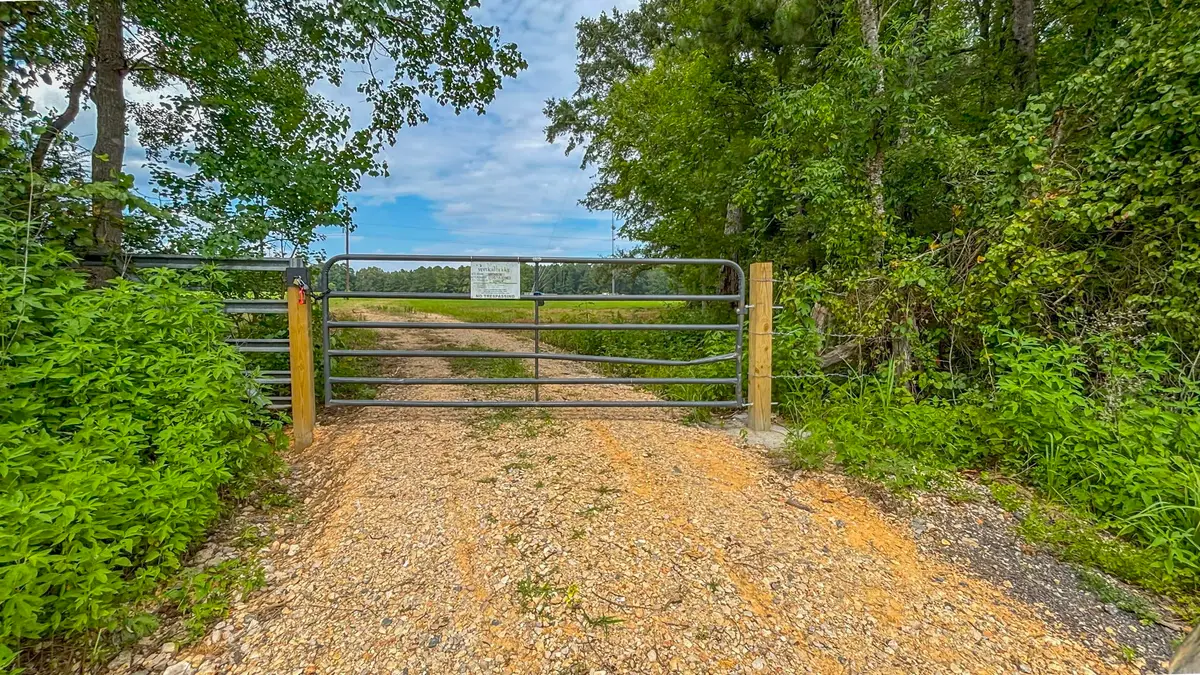 000 S Us Highway 96, San Augustine, TX 75972 - #1