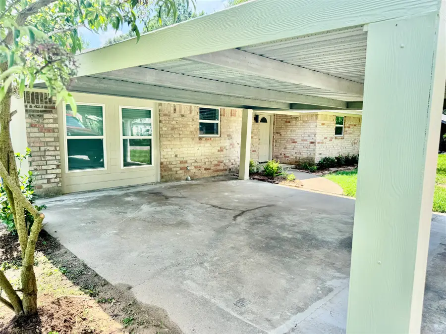 1303 S Franklin Avenue, Cleveland, TX 77327 - #2