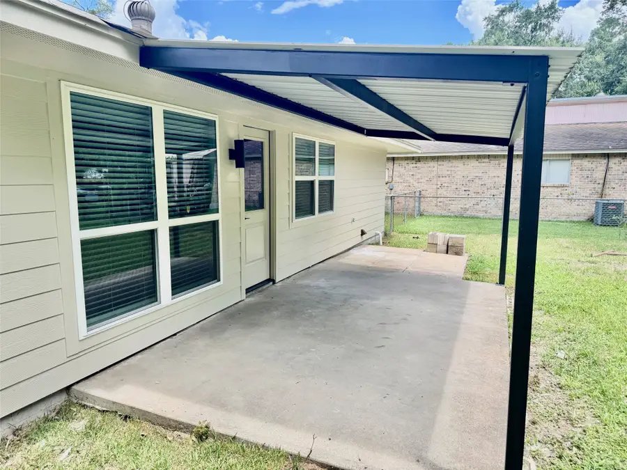 1303 S Franklin Avenue, Cleveland, TX 77327 - #3