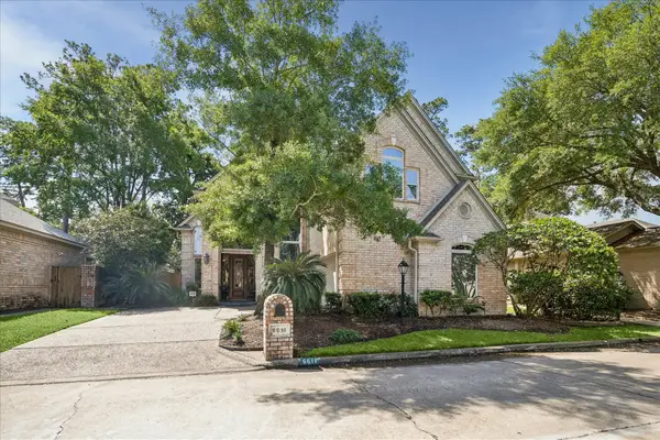 6611 Trebeck Lane, Spring, TX 77379