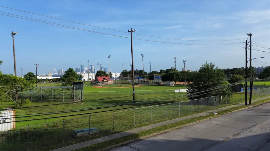 1403 Munger Street, Houston, TX 77023 - #3