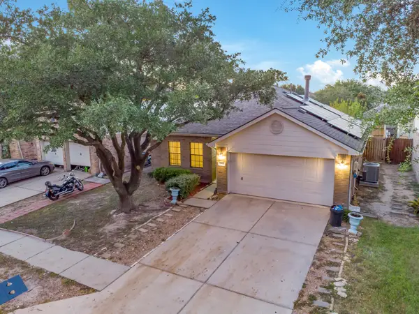 5914 Stirring Winds Lane, Houston, TX 77086