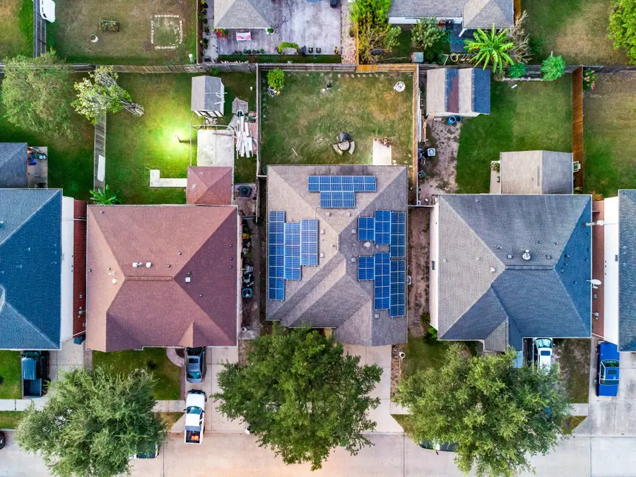 5914 Stirring Winds Lane, Houston, TX 77086 - Image #3