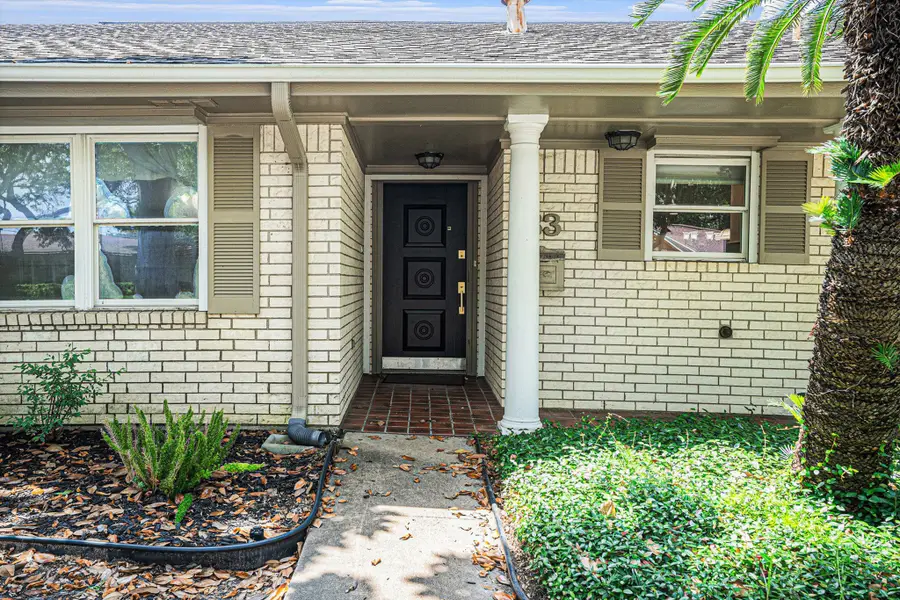 33 Maple Lane, Galveston, TX 77551 - Image #3