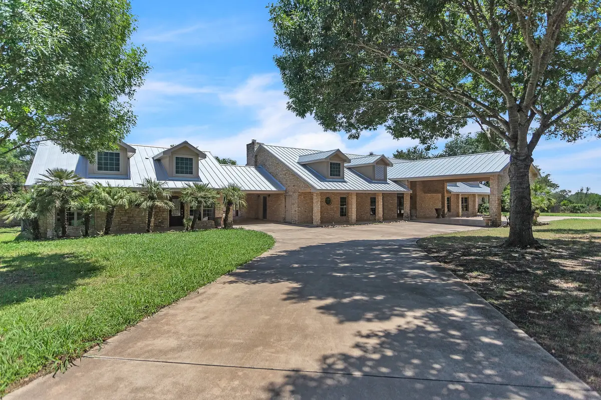 2234 Us Highway 90 W, Castroville, TX 78009 - #1