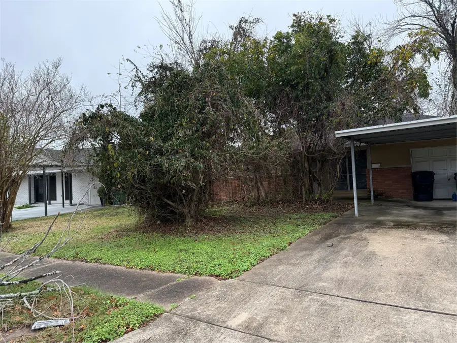 10906 Stover Street, Houston, TX 77075 - Image #2