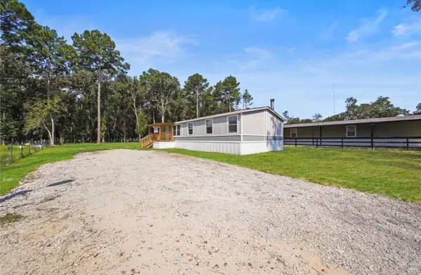 15750 W Relza Drive, Splendora, TX 77372