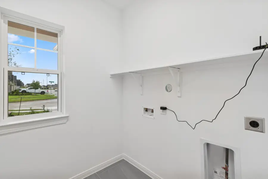 27214 Scarlet Paint Brush Drive, Hockley, TX 77447 - Image #3