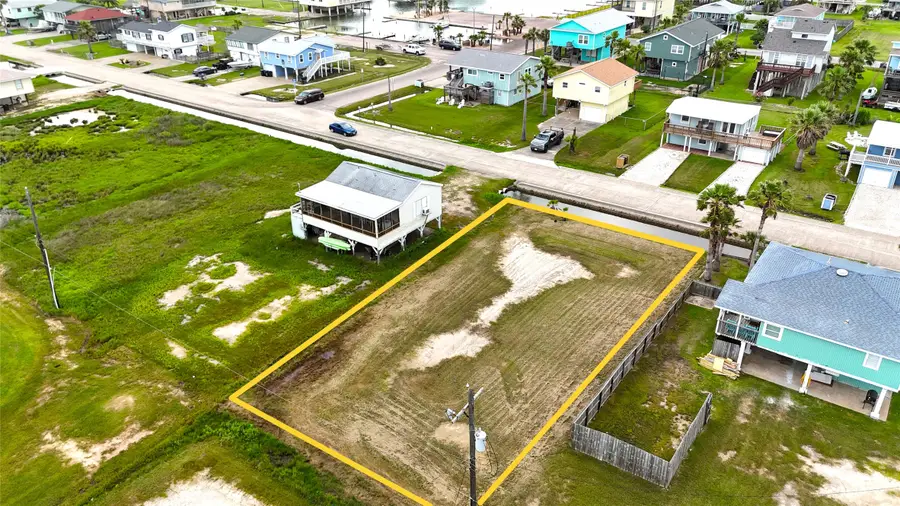 16627 Jolly Roger, Jamaica Beach, TX 77554 - Image #2