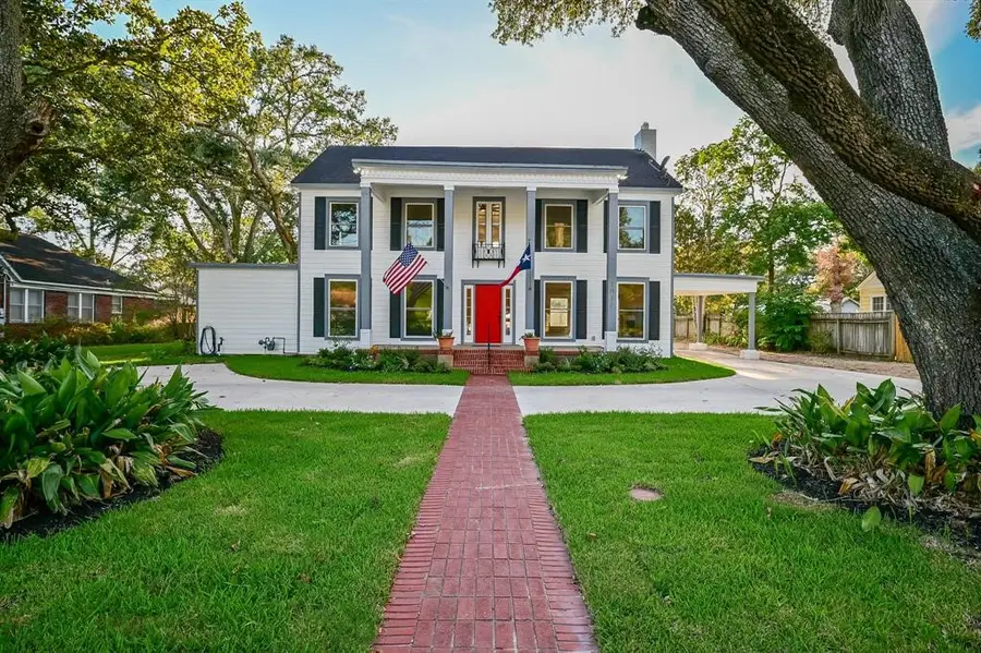 1031 Meyer Street, Sealy, TX 77474 - #2