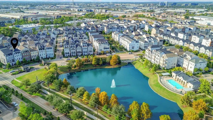 827 Dunleigh Meadows Lane Lane, Houston, TX 77055 - #3