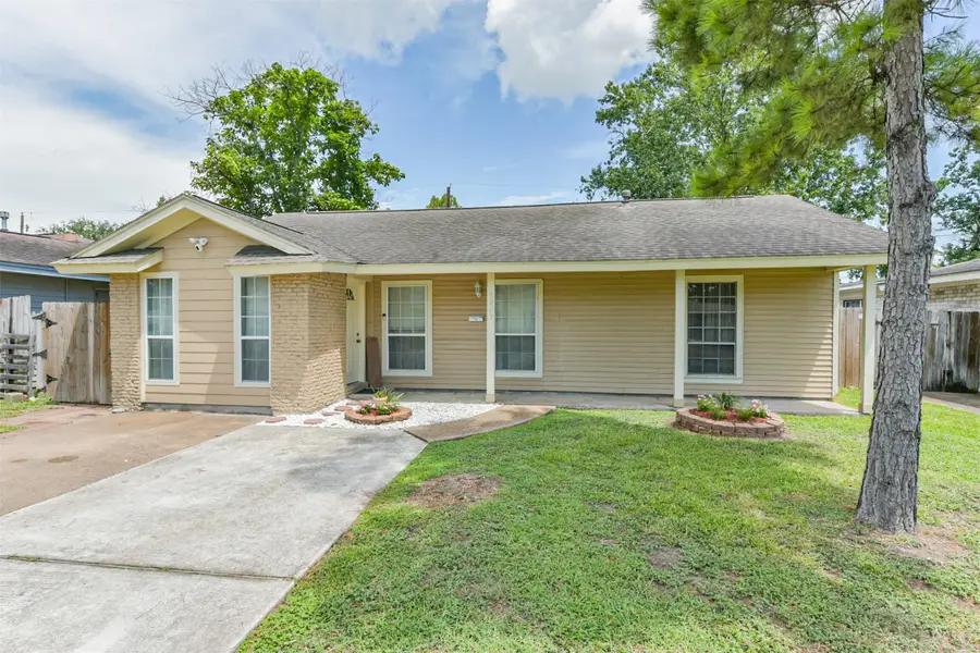 3809 Newton Drive, Pasadena, TX 77503 - Image #3