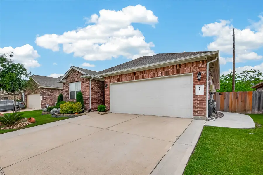 6043 Purple Iris Street, Katy, TX 77449 - #3
