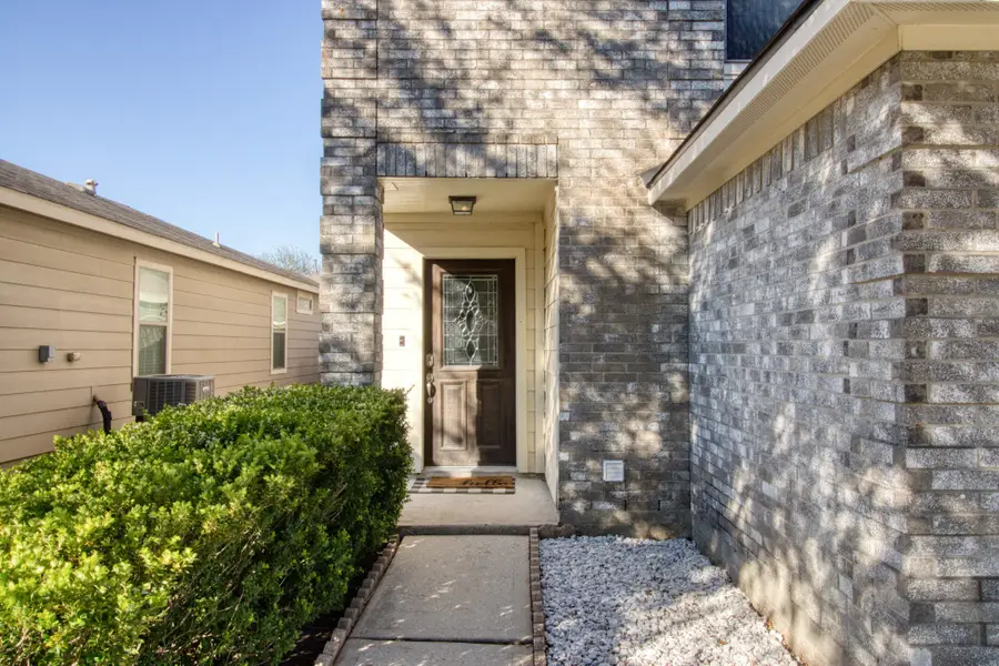 9519 Garrett Pine Lane, Houston, TX 77044 - Image #3