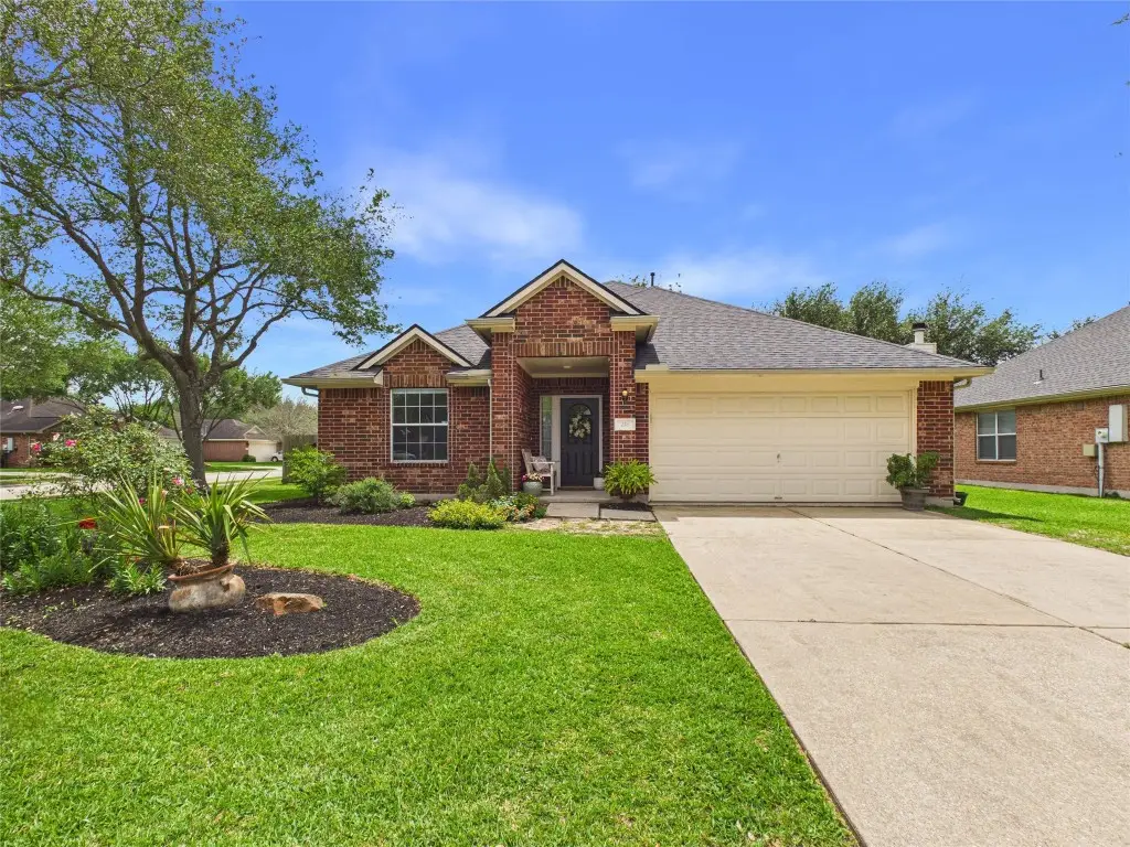 218 River Basin Lane, Dickinson, TX 77539 - #1