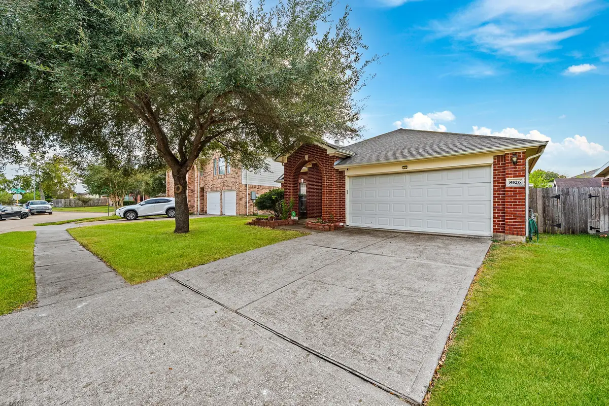 8526 Ralstons Ridge Drive, Houston, TX 77083 - #1