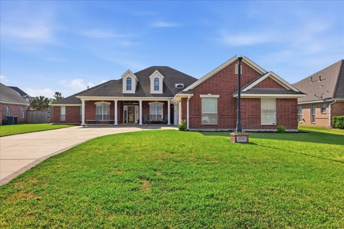 6330 Chasse Stone, Orange, TX 77632 - #1