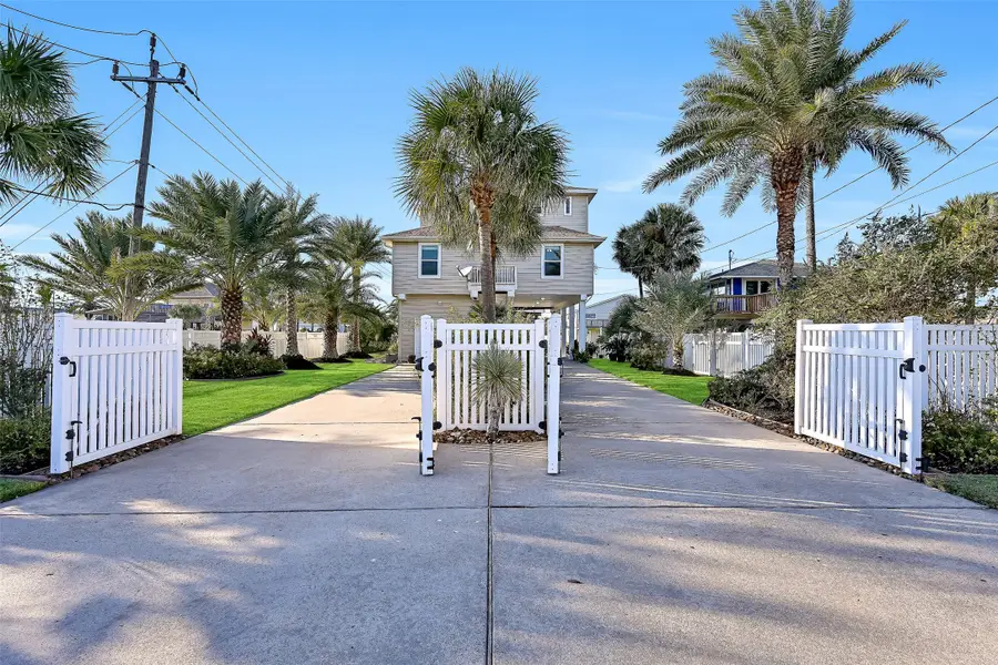 21928 Lampasas Drive, Galveston, TX 77554 - Image #2