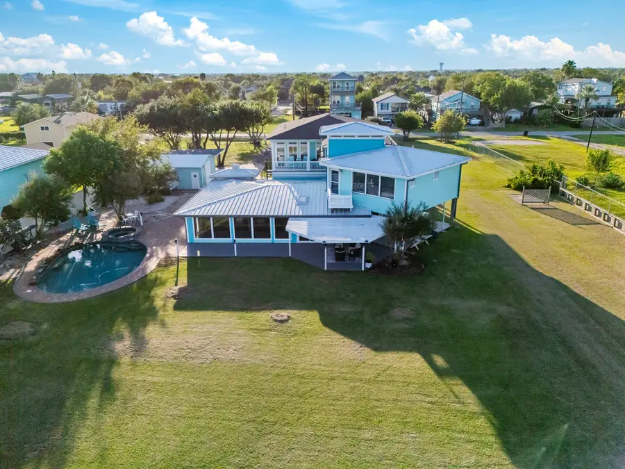 815 5th Street, Dickinson, TX 77539 - #2