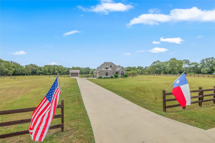 9600 Shadow Creek Trail Nw, Hearne, TX 77859 - #3