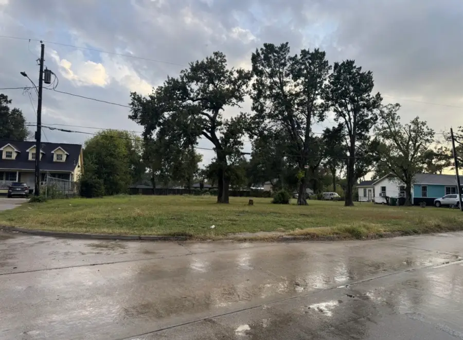 6714/0 E Crosstimbers/landor Street, Houston, TX 77028 - Image #2