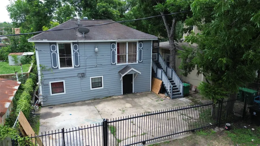 1502 Lee Street #5, Houston, TX 77009 - #2
