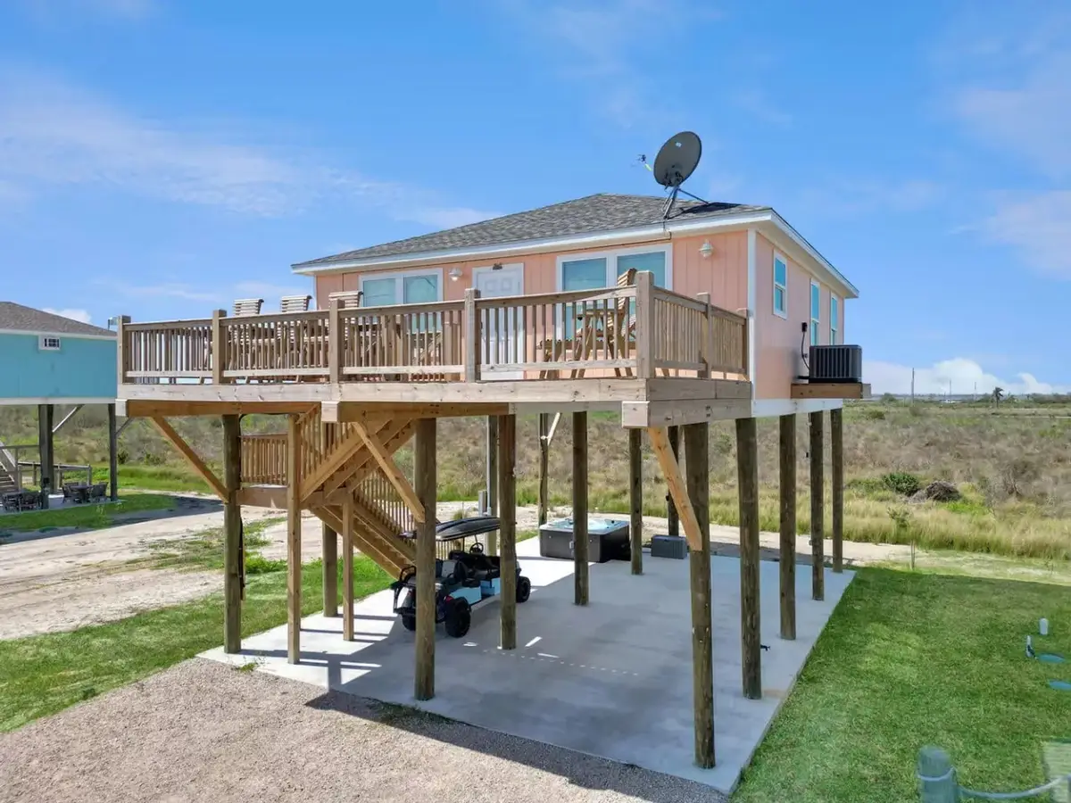 1103 Waco, Gilchrist, TX 77617 - #1