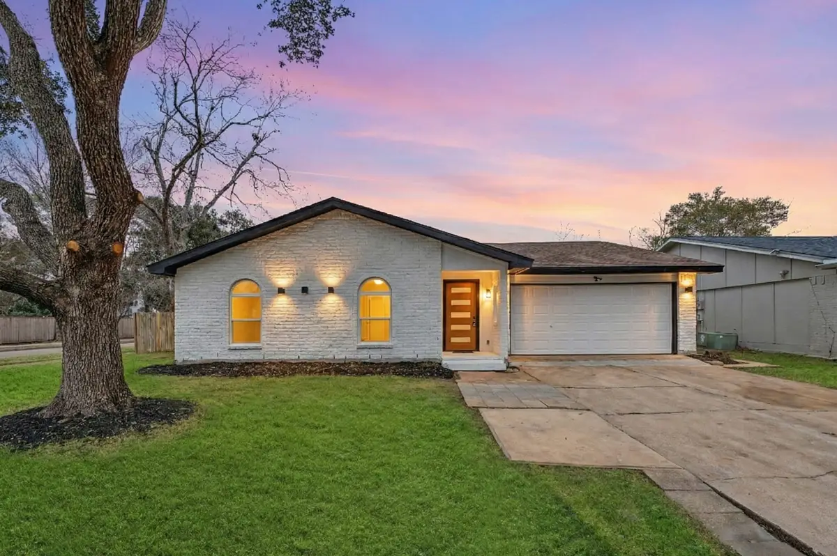 2254 Stillmeadow Drive, Missouri City, TX 77489 - Image #1