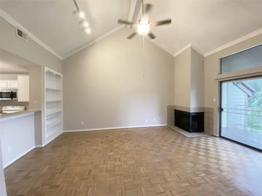 8499 Sands Point Drive, Houston, TX 77036 - #2