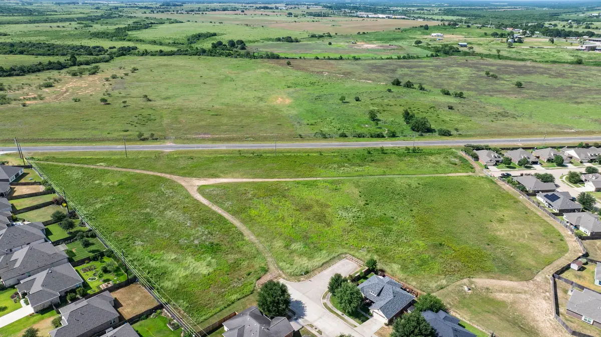 280 N Lantana Circle, Sealy, TX 77474 - #1